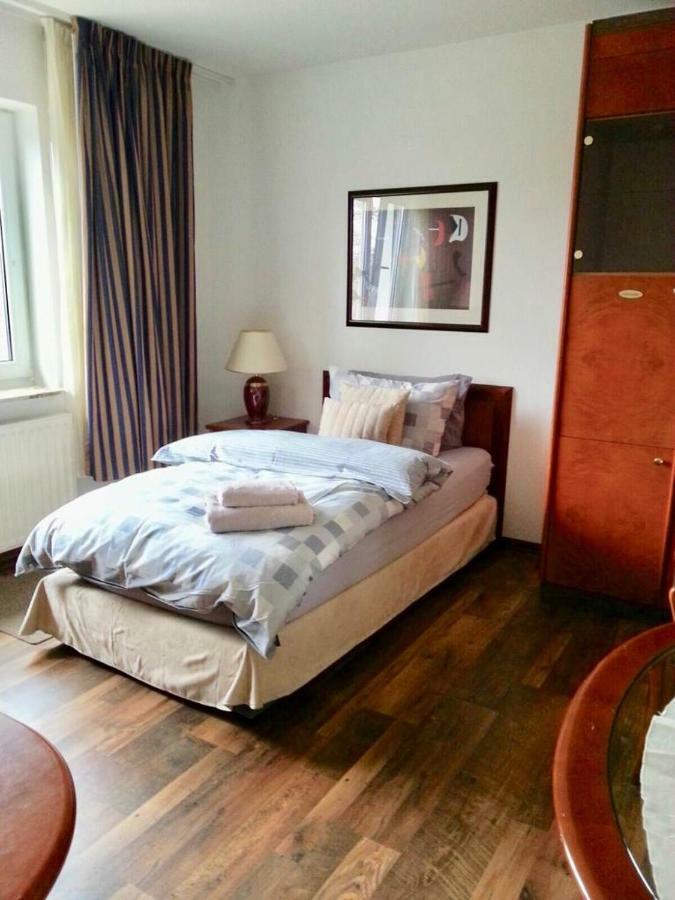 Ingrids Ferienwohnung Mit Balkon In Thiede Naehe See Salzgitter Exteriör bild
